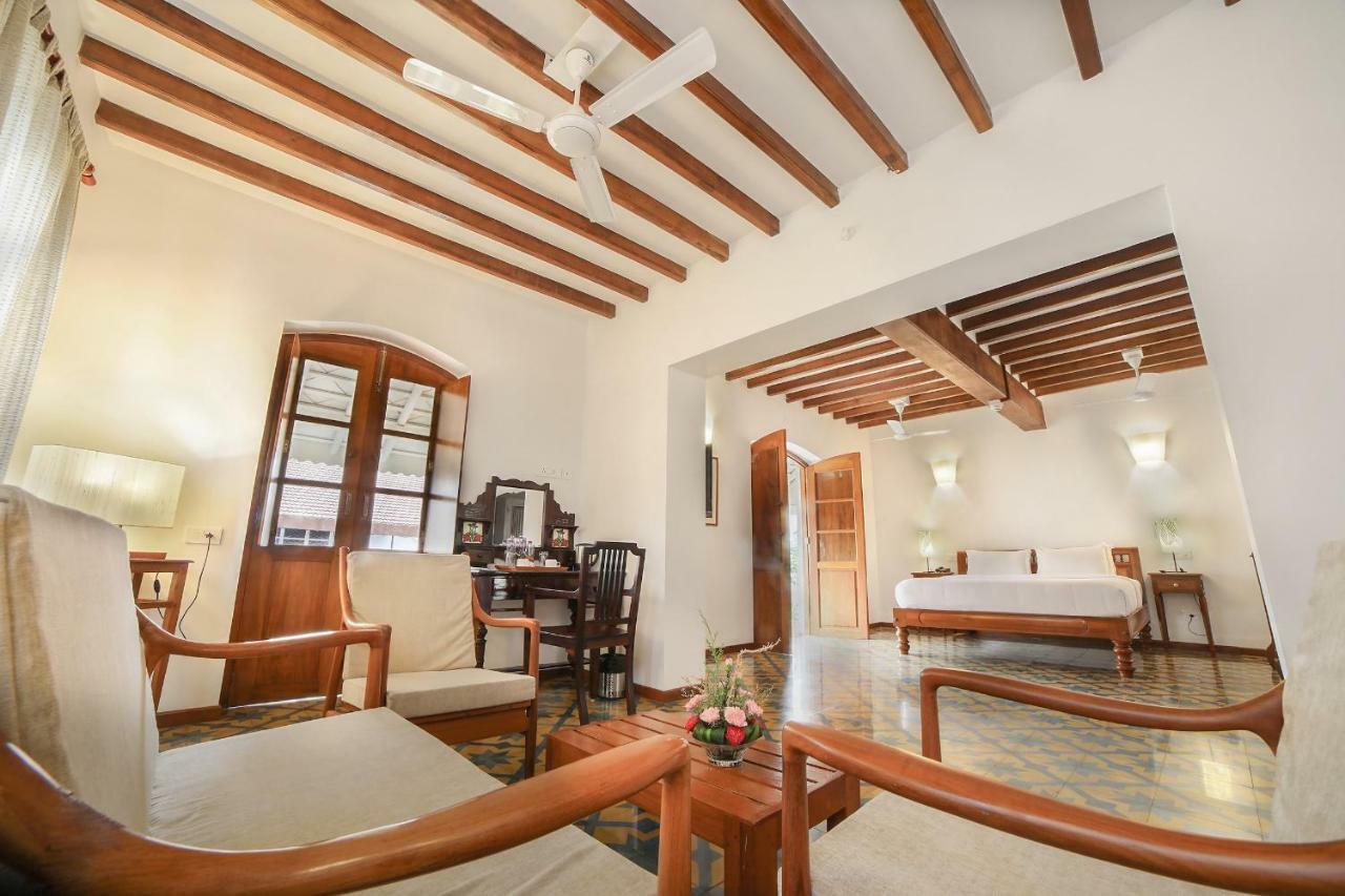 Hotel Petit Palais Pondicherry Exterior foto